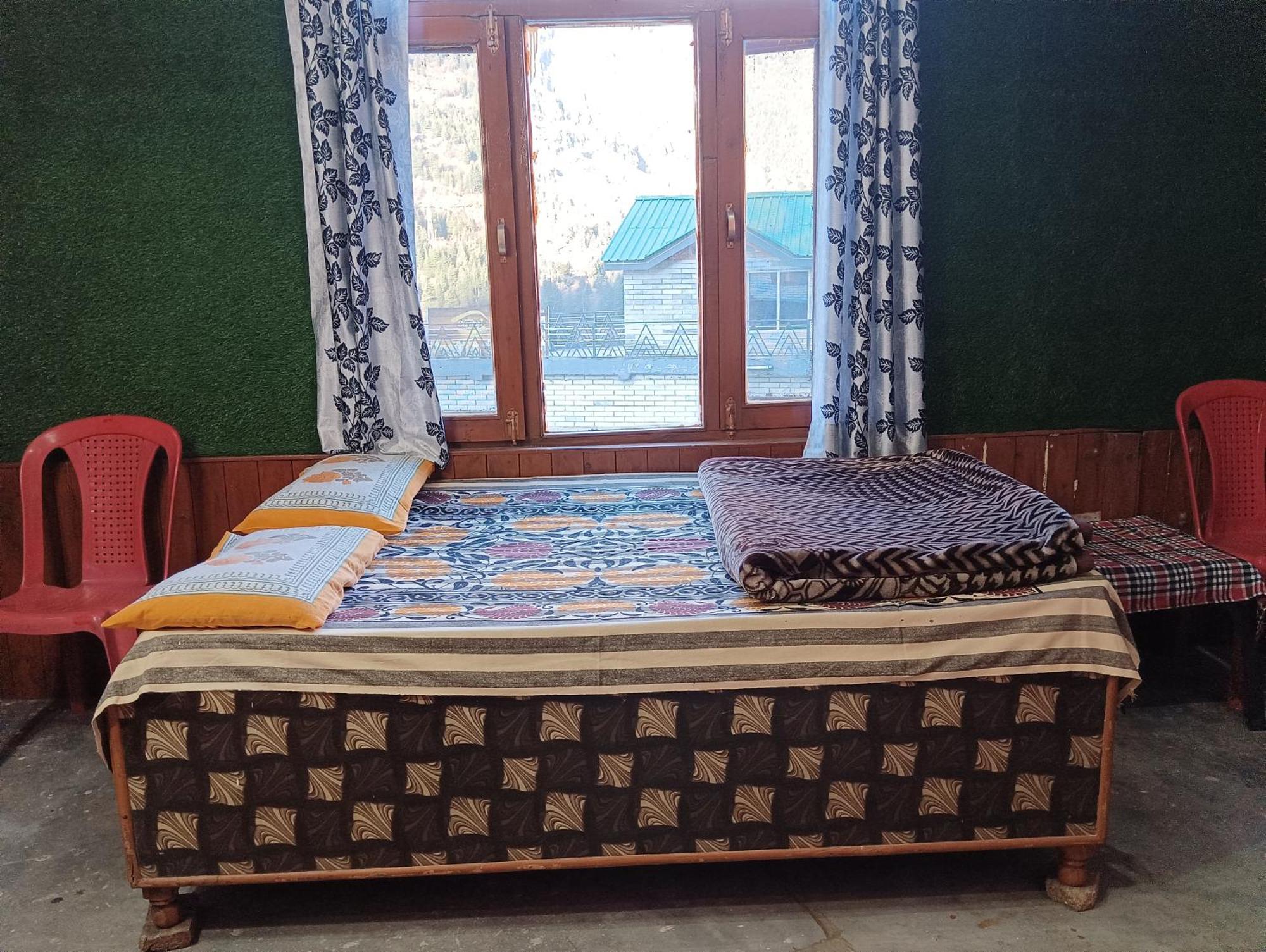 Roop Mountain Homestay Manali  Exterior photo